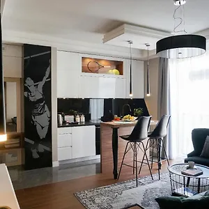 Aparthotel Aga Tenis By Radwanska Krakau